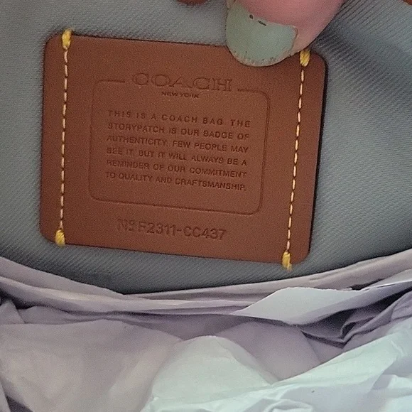 COACH CARY cb NWT - Picture 4 of 12